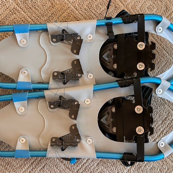 Atlas access women’s snowshoes 23” - Picture 3 of 5